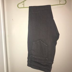 skinny gray jeans!!!